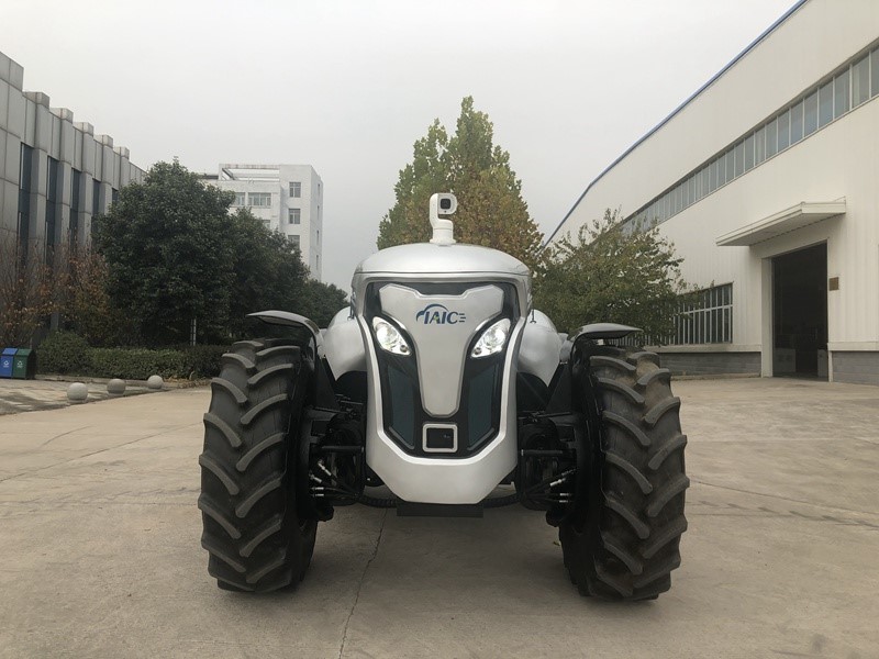 The world’s first 5G driverless tractor was invented in Luoyang in 2020.jpg