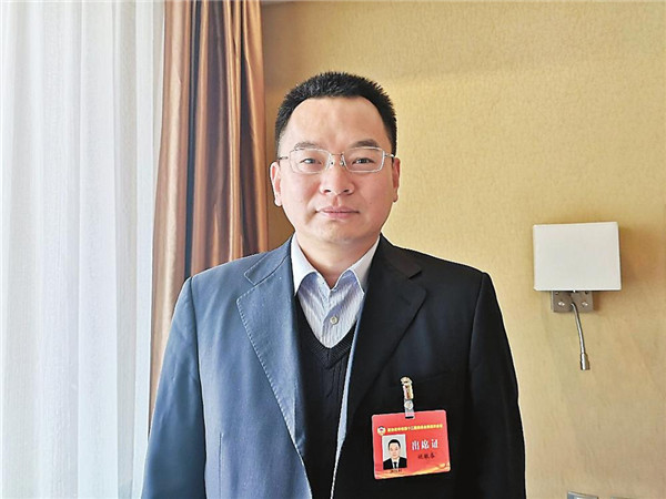 Yao Yuchun, a member of the Jilin Provincial Committee of CPPCC..jpg
